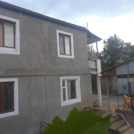 Sam'S Place, Tours With Sam Γιερεβάν Εξωτερικό φωτογραφία